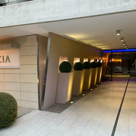 Glabur - The Elite - Exceptional Floor City, Welcomes U!!!